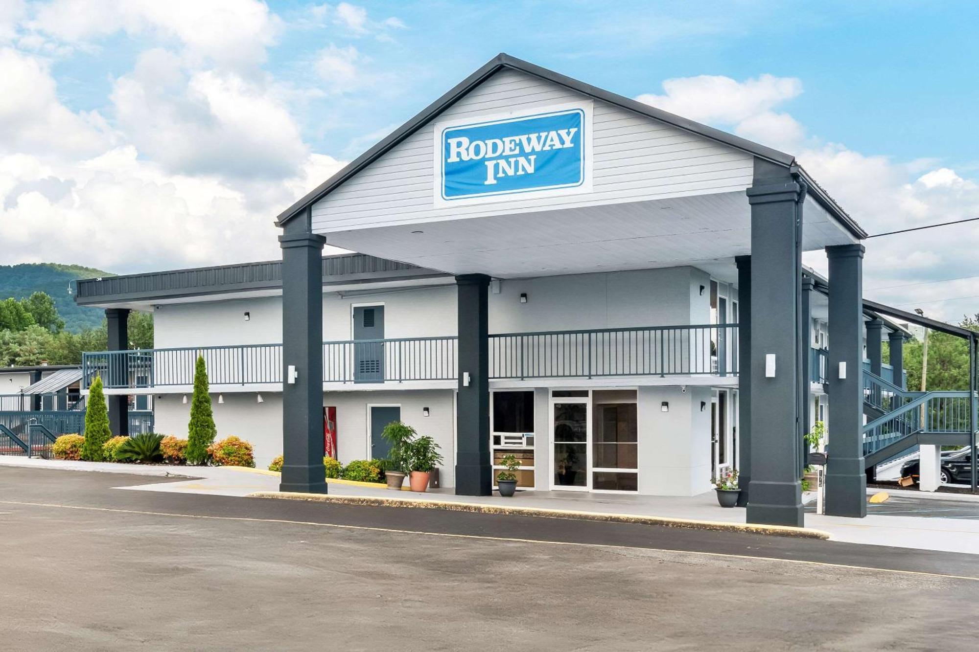 Rodeway Inn Dalton Exterior foto